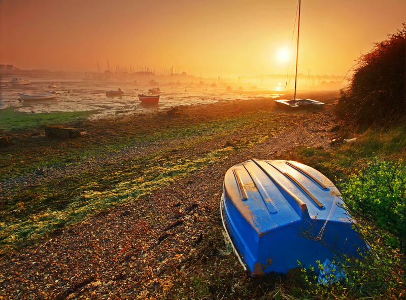944 Bembridge Harbour - Seaview to Bembridge, Whitecliff Bay and Brading