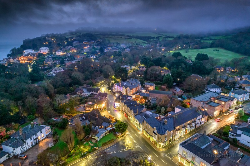 z3980 Shanklin old Village at Dusk - Sandown, Shanklin, Luccombe and Wroxall