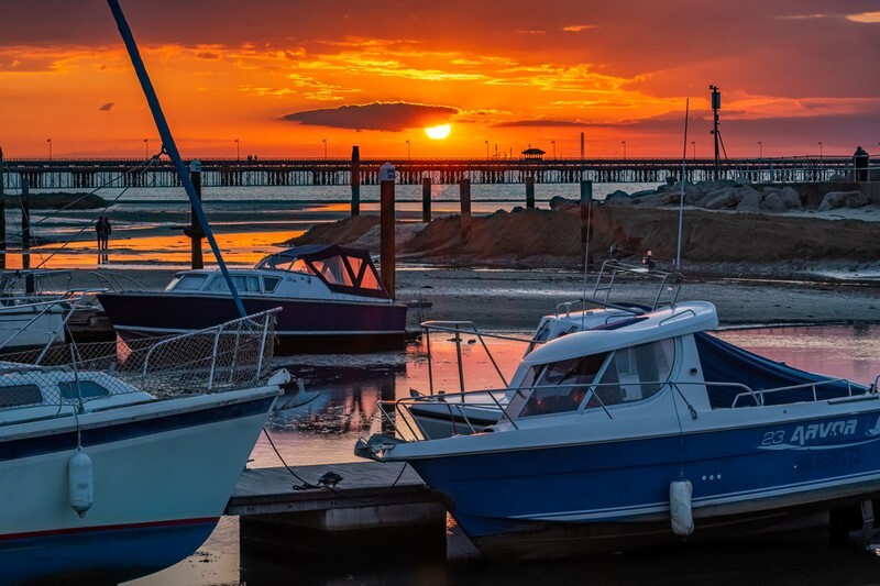 z3806 Ryde Beach Sunset - East Cowes to Ryde inc Haventstreet, Ashey, Wooton & Binstead