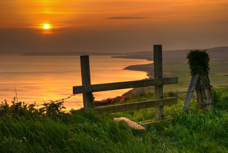 z1602 West Coast view at Sunset - Ventnor to St Catherine's inc Bonchurch, Whitwell & the Undercliff