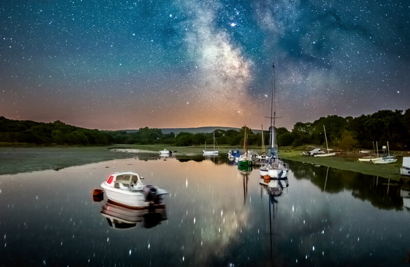 z3656 The Milky Way over Shalfleet Quay - Yarmouth to West Cowes inc Newtown
