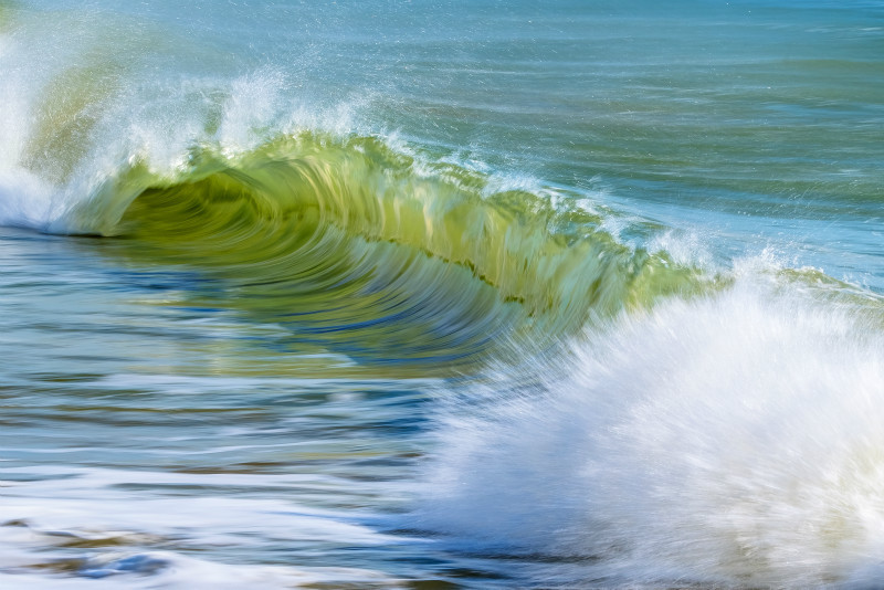z3146 Breaking Surf, Sandown - The