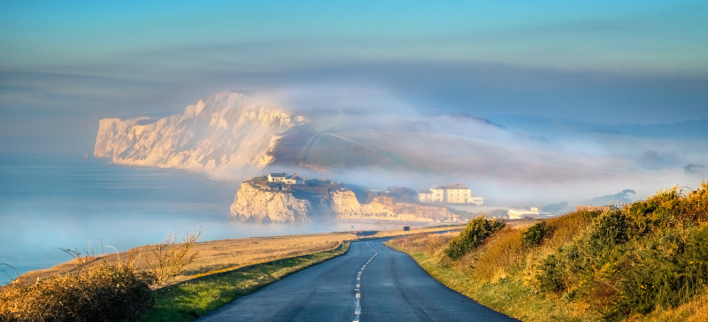 z2973 Morning Mist, Tennyson down - Freshwater Bay to Colwell Bay inc the Needles