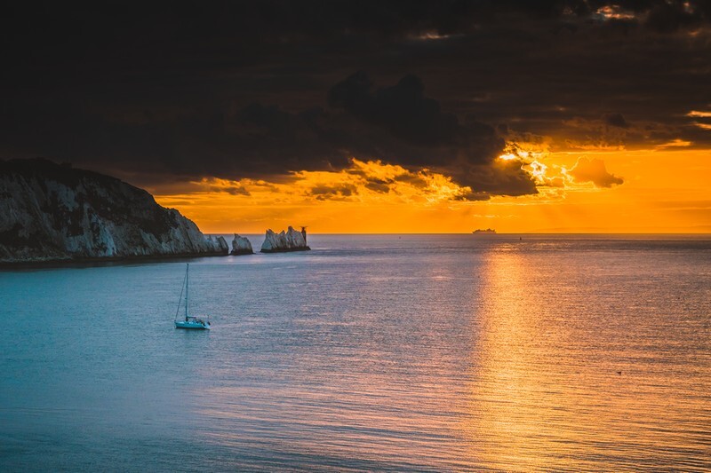 z3972 The Needles at Sunset - Freshwater Bay to Colwell Bay inc the Needles