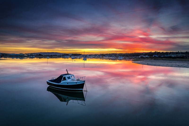 z4247 Evening Glass, Bembridge Harbour - Seaview to Bembridge, Whitecliff Bay and Brading