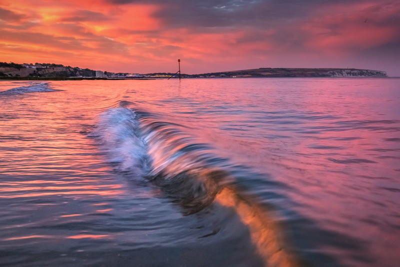 z3252 Sunset Wavelet, Shanklin Beach - Sandown, Shanklin, Luccombe and Wroxall