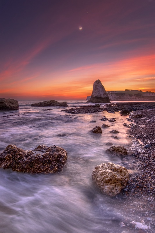 z2652 Purple Dusk, Freshwater Bay - Freshwater Bay to Colwell Bay inc the Needles