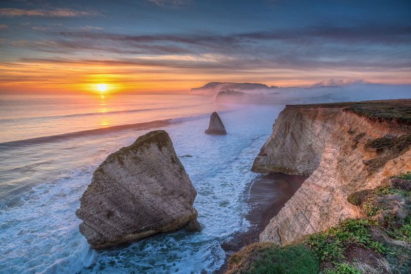 z3006 Sunset Surf at Freshwater Bay - Freshwater Bay to Colwell Bay inc the Needles