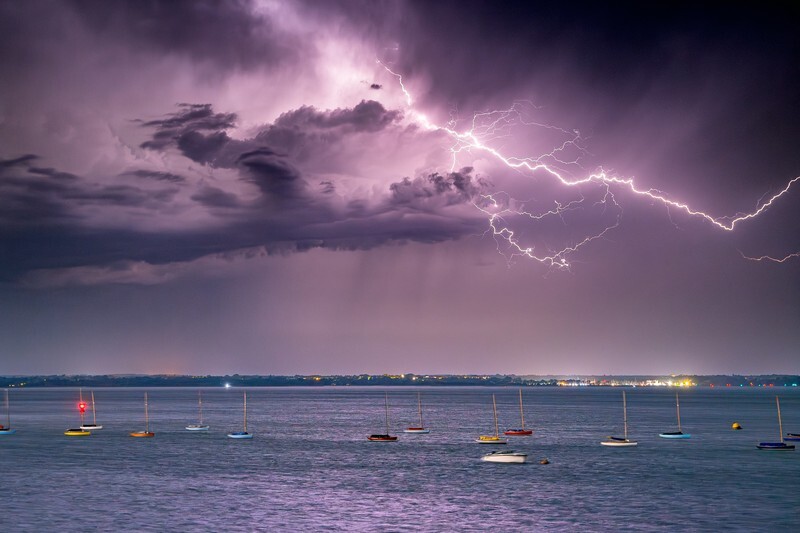z4436 Storm over the Solent Yarmouth - Latest images