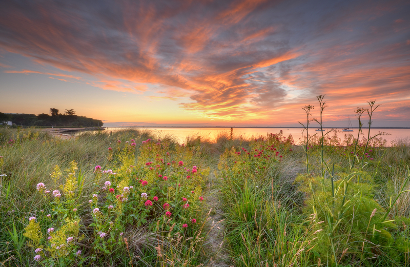 z2094 Norton Spit at Sunset, Yarmouth - Yarmouth to West Cowes inc Newtown