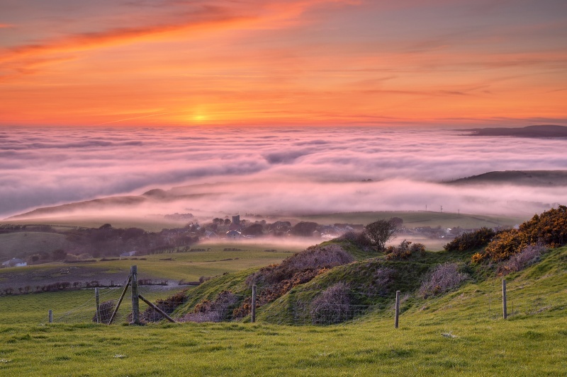 z2672 Misty View over Chale and Beyond - Blackgang to Compton inc Brighstone, Shorwell & West Wight