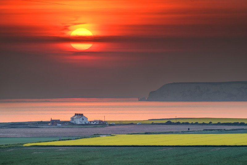 z3399 Sunset over West Wight and the Needles - Blackgang to Compton inc Brighstone, Shorwell & West Wight