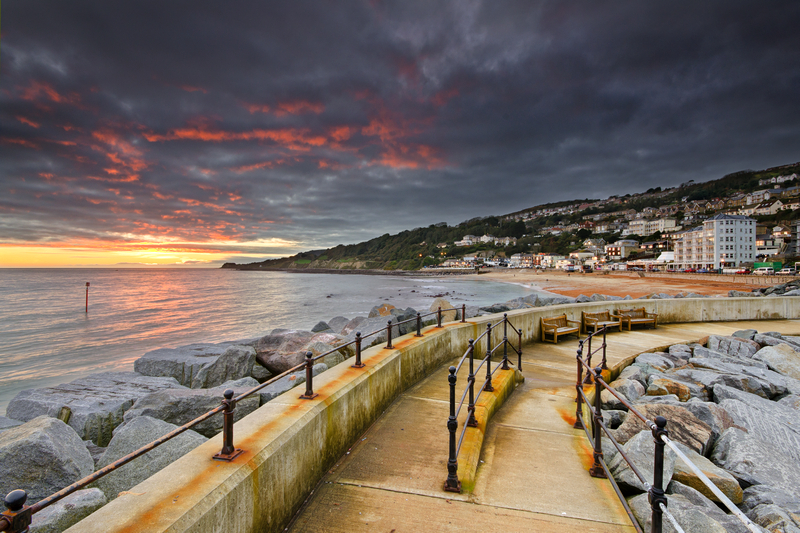 z2150 Ventnor Harbour Wall at Sunset - Ventnor to St Catherine's inc Bonchurch, Whitwell & the Undercliff