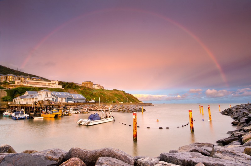 z2302 Rainbow over Ventnor Harbour - Ventnor to St Catherine's inc Bonchurch, Whitwell & the Undercliff
