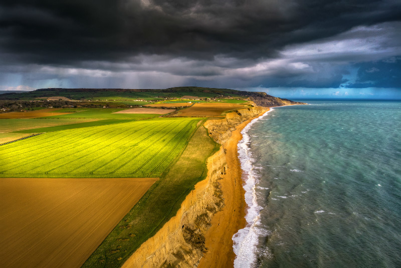 z3398 West Wight Stormy Skies - Blackgang to Compton inc Brighstone, Shorwell & West Wight