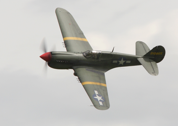 Curtiss P-40 Kittyhawk - Aviation