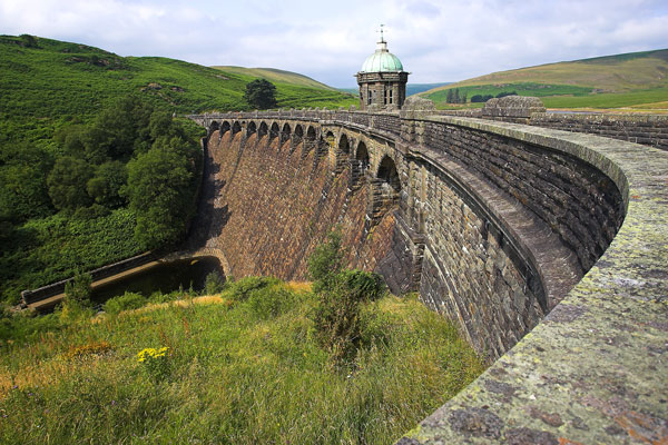 The Dam - Travel & Landscapes