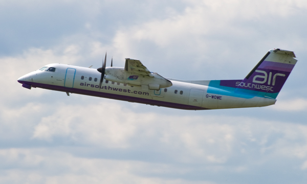 Dash 8 - Aviation