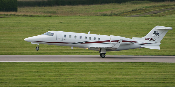 Learjet 45 - Aviation