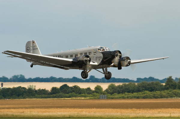 Junkers JU 52 - Aviation