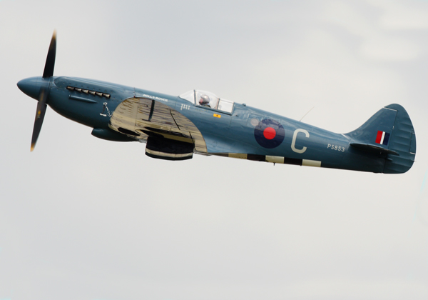 Blue Spitfire - Aviation