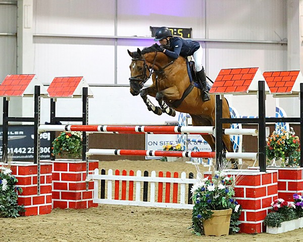 Home 07 - EQUESTRIAN - SLIDESHOW IMAGES