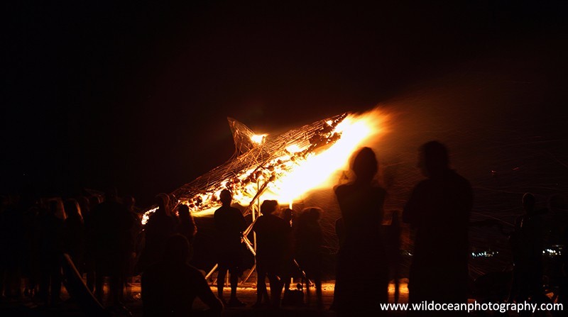 FLS005: Blazing mako - Landscapes & Seascapes