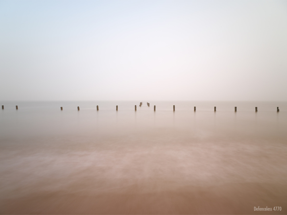 Defecneless 4770 - Ever Changing Light