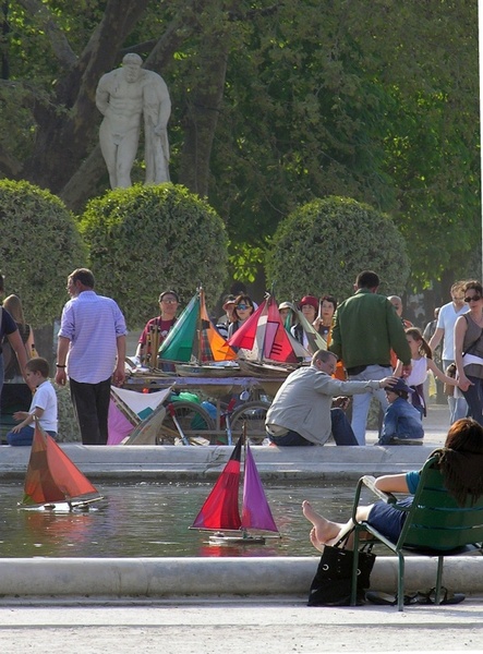  - Paris
