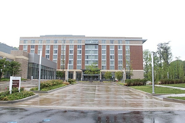 Drop-off Entry - Fairfax, VA
