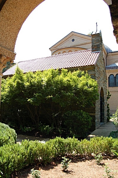 Franciscan Monastery of the Holy Land in American - Tradition - Franciscan Monastery of the Holy Land in America