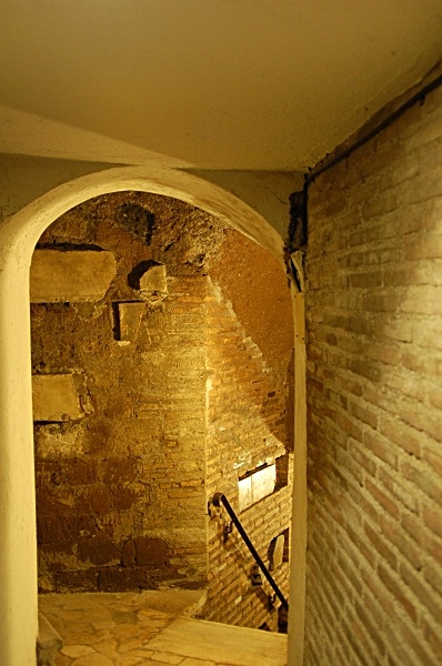 Santa Agnese fuori le Mura - Tradition - Italo-Byzantine - Rome - S. Agnese f.l. Mura