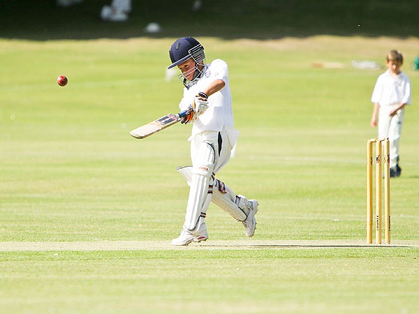 8K0E9208-52 - The Abbey vs OBH U9 Cricket June 08