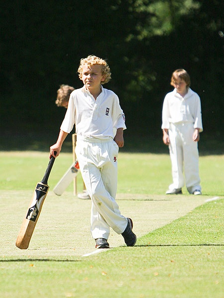 8K0E8200-3 - The Abbey vs OBH U9 Cricket June 08