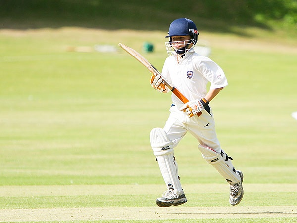 8K0E9384-58 - The Abbey vs OBH U9 Cricket June 08
