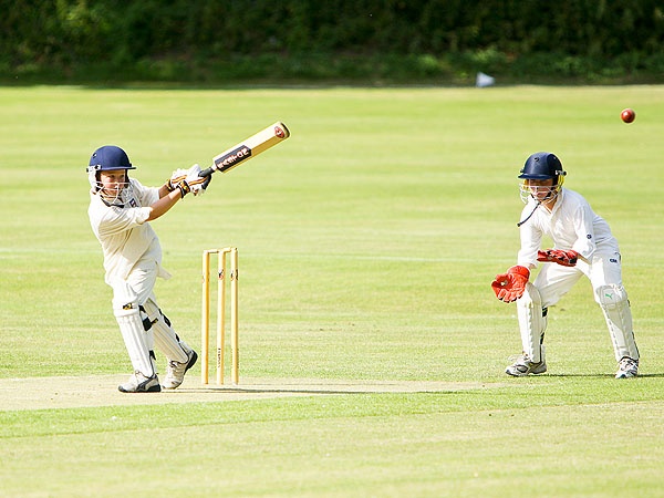 8K0E9686-69 - The Abbey vs OBH U9 Cricket June 08