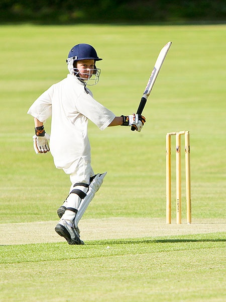8K0E9816-77 - The Abbey vs OBH U9 Cricket June 08
