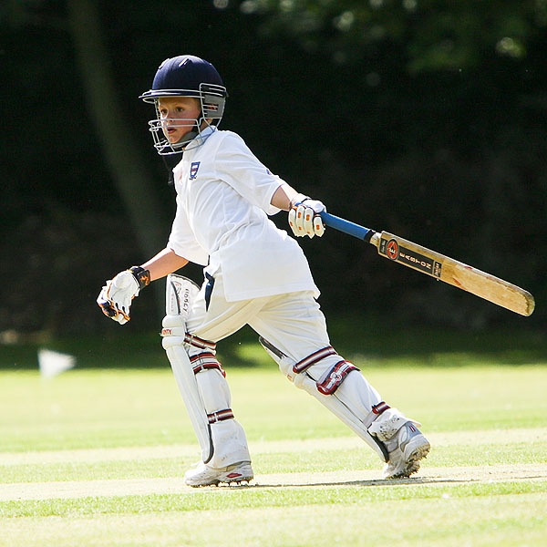 8K0E9021-45 - The Abbey vs OBH U9 Cricket June 08