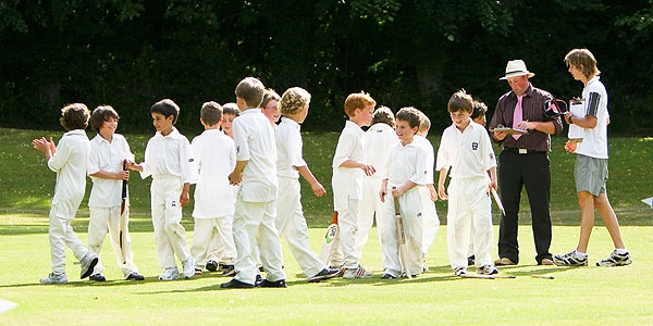 8K0E9418-62 - The Abbey vs OBH U9 Cricket June 08