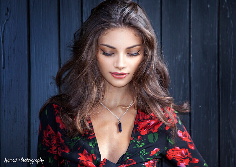 _MG_6752as - Elle B