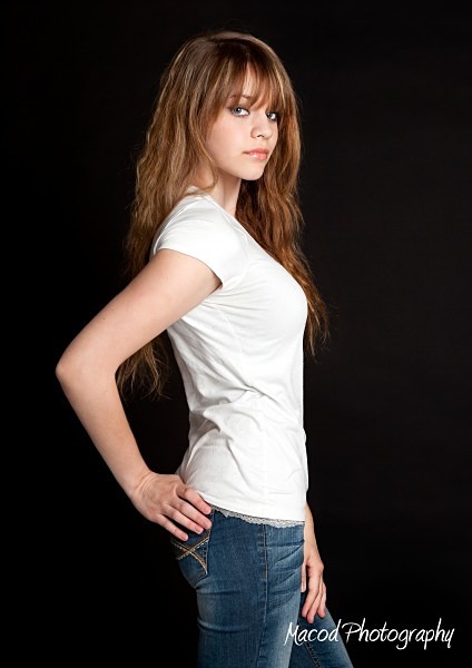 _MG_6907FA4 Crop - Stamped - Molly