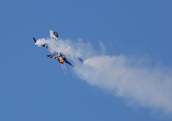 8 - Aircraft