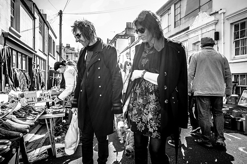 Browsing - Street