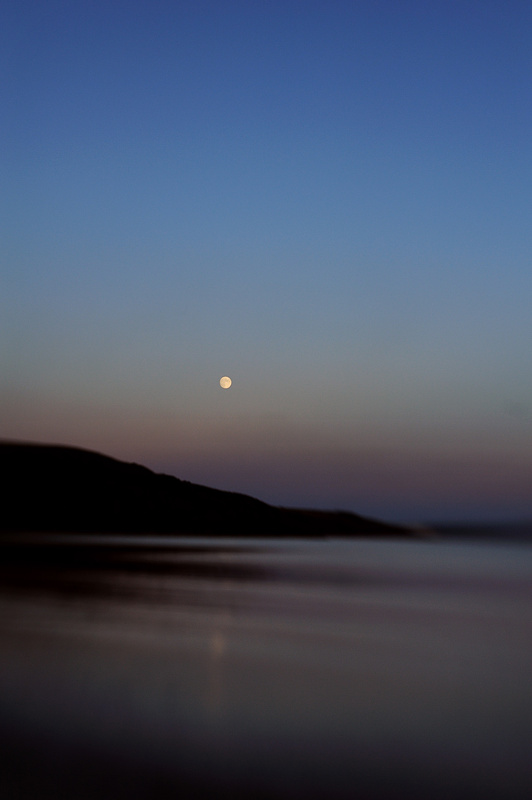 Blue Moon - Under the sky