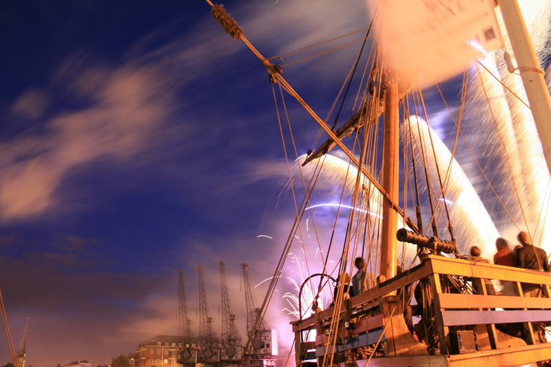 estival of the Sea Fireworks, Bristol _B0212 - Bristol Landscape Photography