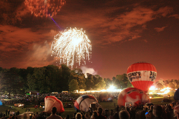 Bristol landscape_Bristol Balloon Fiesta night glow _B035_Ian Wade - Bristol Landscape Photography