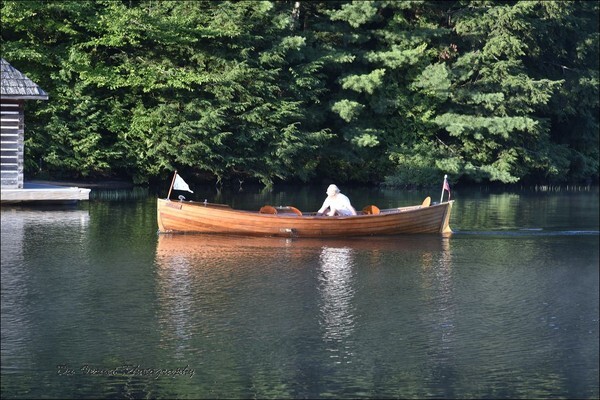 law18-041 - Boats of Law