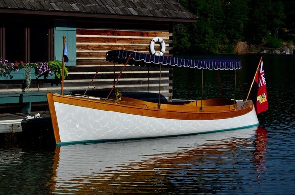lucelle11-110 - Boats of Law