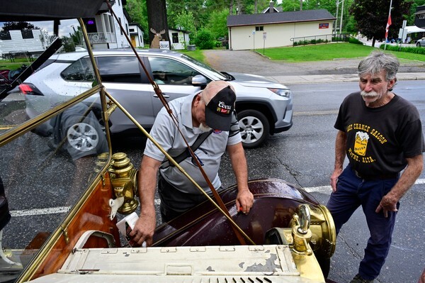 HorseCarr26-361 - HorselessCarriage26
