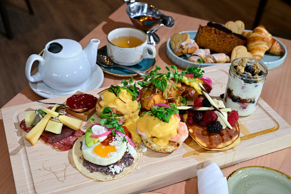 _DUV2823 - Deerhurst Drift